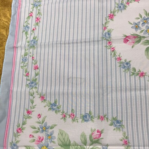 Vintage Floral Scarf - Picture 6 of 8